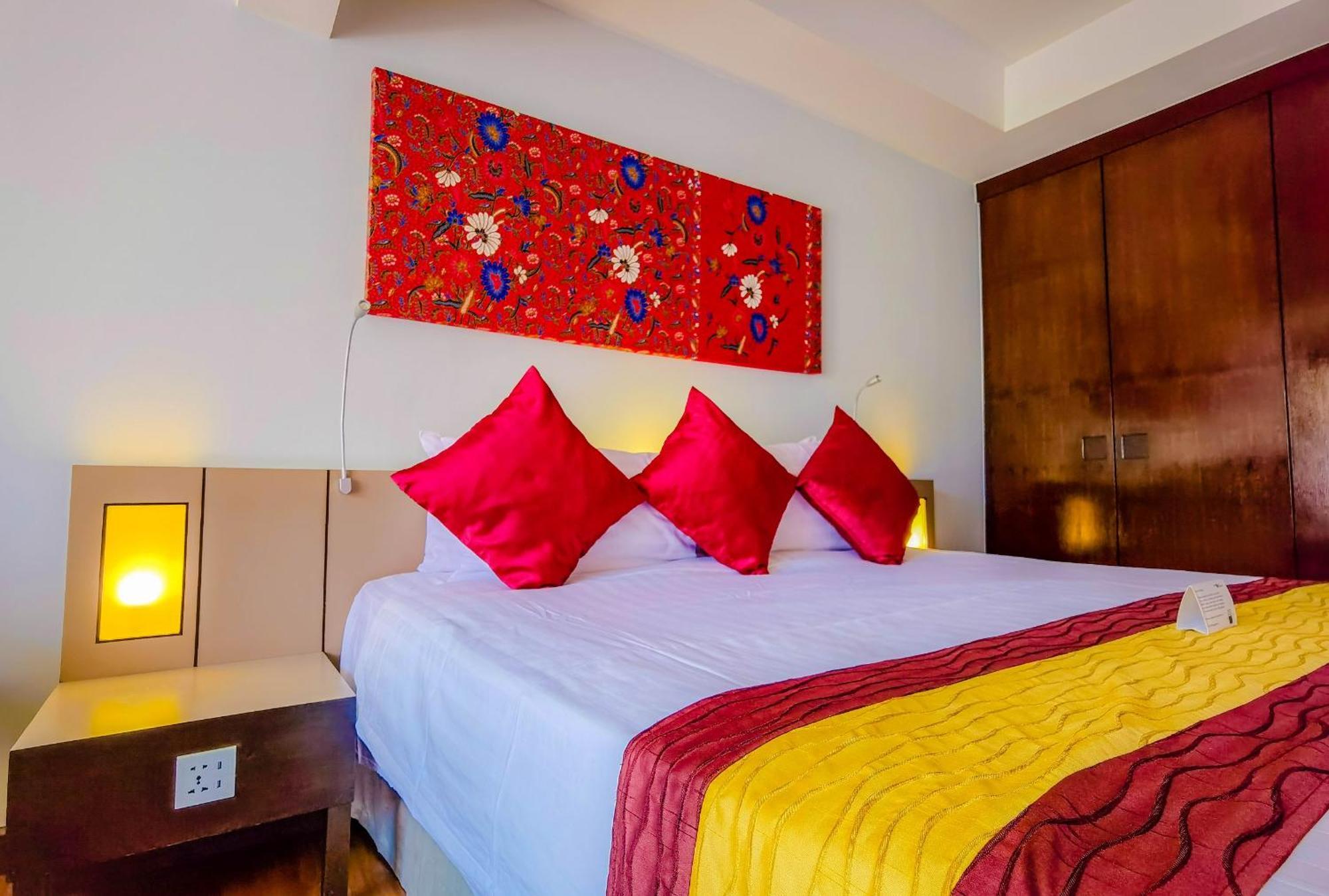 Patong Resort Hotel - Sha Extra Plus Exterior foto